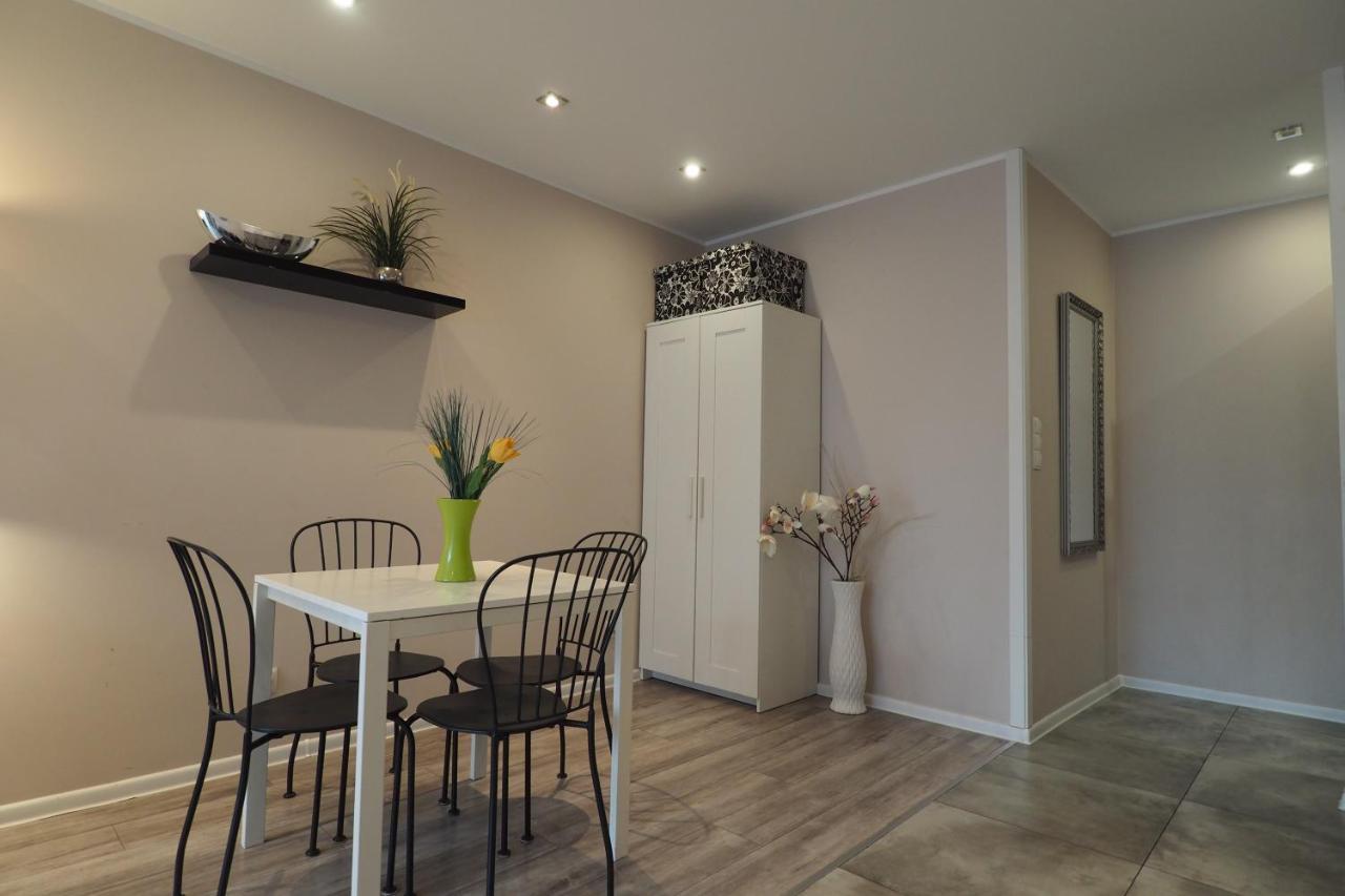 שצ'צ'ין Kghn Apartments Wyszynskiego מראה חיצוני תמונה