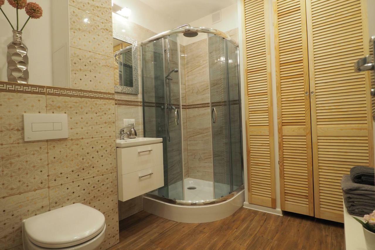 שצ'צ'ין Kghn Apartments Wyszynskiego מראה חיצוני תמונה