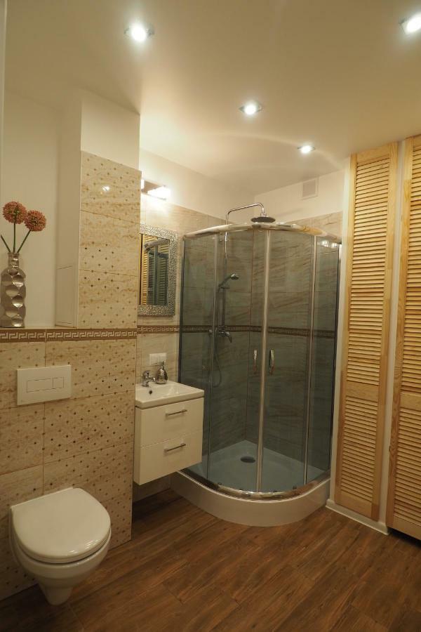 שצ'צ'ין Kghn Apartments Wyszynskiego מראה חיצוני תמונה